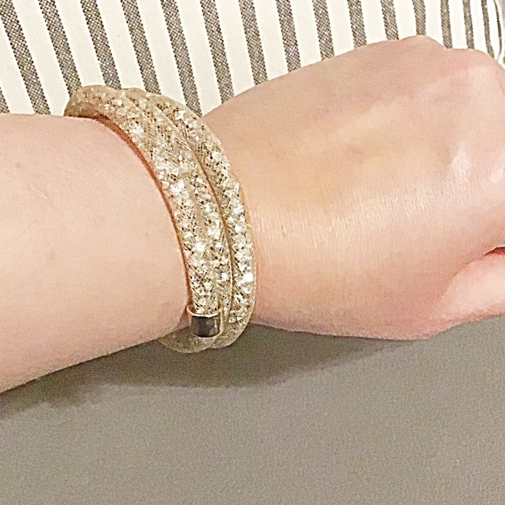 NWOT Gold Coil Bracelet - Picture 5 of 8